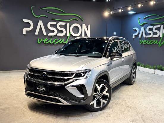 VOLKSWAGEN-TAOS-2024