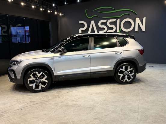 VOLKSWAGEN-TAOS-1.4 250 TSI TOTAL FLEX HIGHLINE AUTOMÁTICO VOLKSWAGEN-TAOS-2024