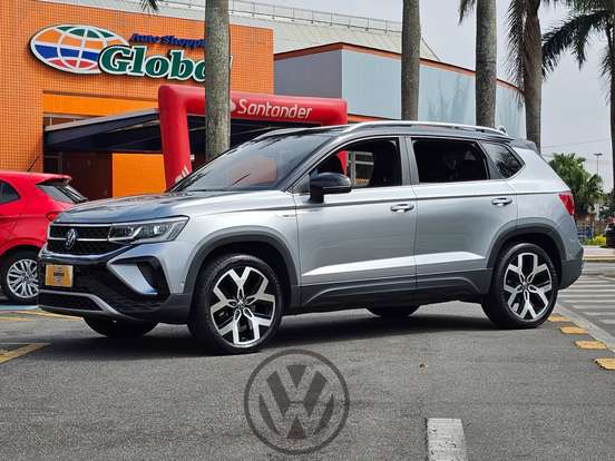 VOLKSWAGEN-TAOS-2024