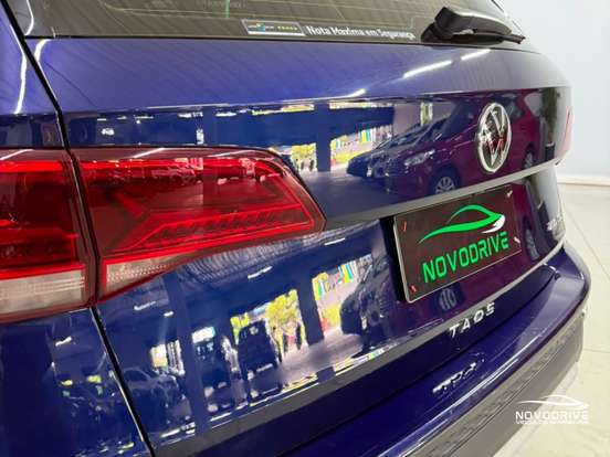 VOLKSWAGEN-TAOS-2024