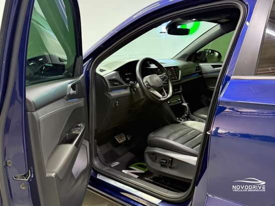 VOLKSWAGEN-TAOS-2024