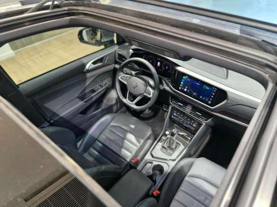 VOLKSWAGEN-TAOS-1.4 250 TSI TOTAL FLEX HIGHLINE AUTOMÁTICO VOLKSWAGEN-TAOS-2025