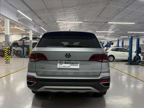 VOLKSWAGEN-TAOS-1.4 250 TSI TOTAL FLEX HIGHLINE AUTOMÁTICO VOLKSWAGEN-TAOS-2023