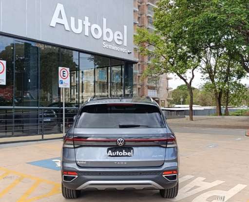 VOLKSWAGEN-TAOS-2026