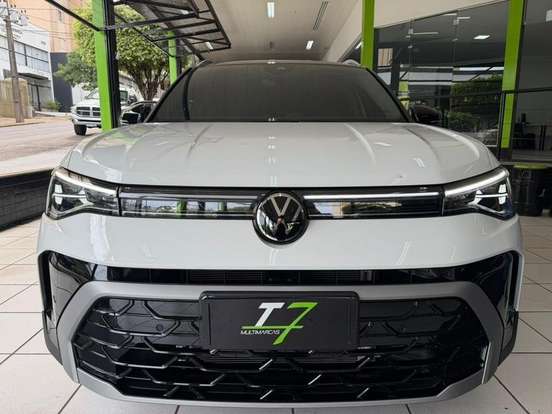 VOLKSWAGEN-TAOS-2026