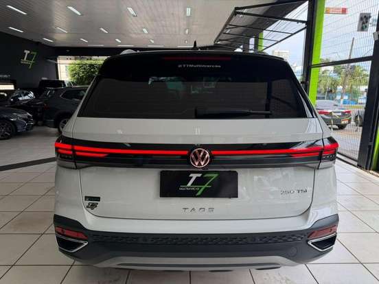 VOLKSWAGEN-TAOS-1.4 250 TSI TOTAL FLEX HIGHLINE AUTOMÁTICO VOLKSWAGEN-TAOS-2026