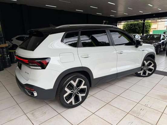 VOLKSWAGEN-TAOS-1.4 250 TSI TOTAL FLEX HIGHLINE AUTOMÁTICO VOLKSWAGEN-TAOS-2026