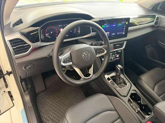 VOLKSWAGEN-TAOS-1.4 250 TSI TOTAL FLEX HIGHLINE AUTOMÁTICO VOLKSWAGEN-TAOS-2026