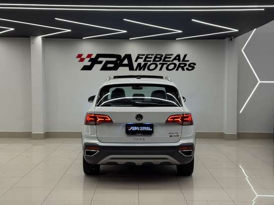 VOLKSWAGEN-TAOS-1.4 250 TSI TOTAL FLEX HIGHLINE AUTOMÁTICO VOLKSWAGEN-TAOS-2024
