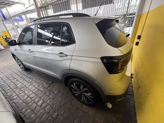 VOLKSWAGEN-T-CROSS-2023