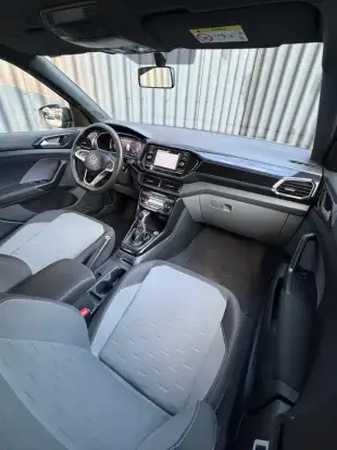 VOLKSWAGEN-T-CROSS-2022