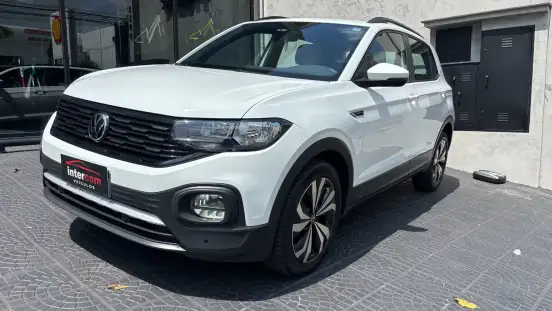 VOLKSWAGEN-T-CROSS-2021
