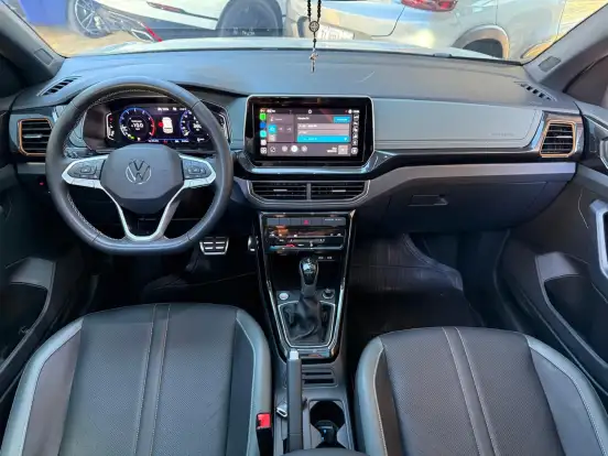 VOLKSWAGEN-T-CROSS-1.4 250 TSI TOTAL FLEX EXTREME AUTOMÁTICO VOLKSWAGEN-T-CROSS-2025