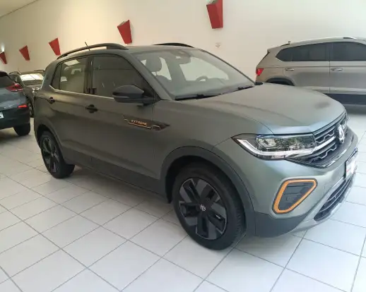 VOLKSWAGEN-T-CROSS-2025