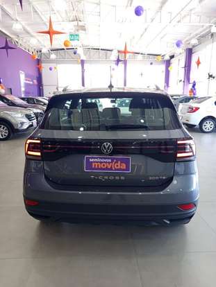VOLKSWAGEN-T-CROSS-2024