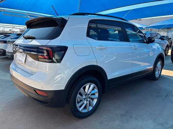 VOLKSWAGEN-T-CROSS-2020