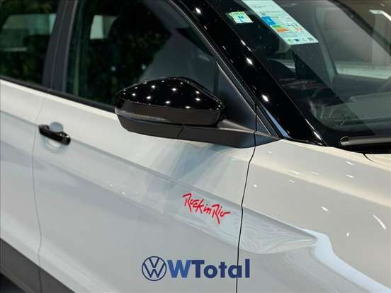 VOLKSWAGEN-T-CROSS-2026