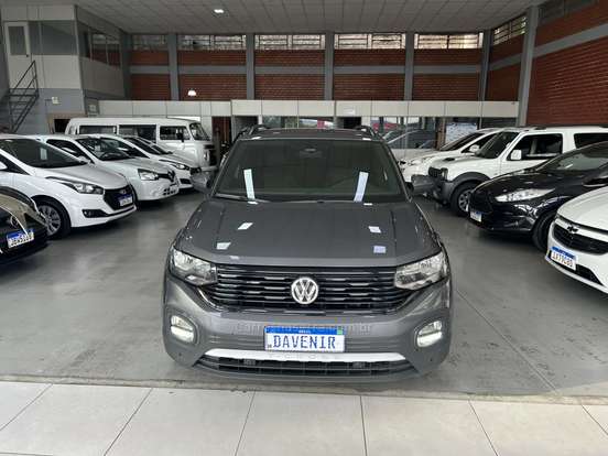 VOLKSWAGEN-T-CROSS-2020