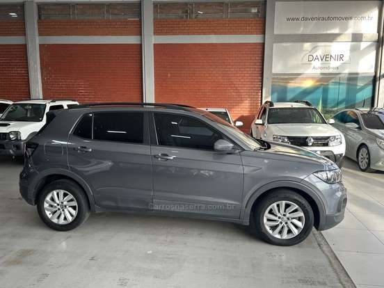VOLKSWAGEN-T-CROSS-2020