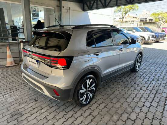 VOLKSWAGEN-T-CROSS-2024