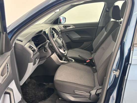 VOLKSWAGEN-T-CROSS-2025