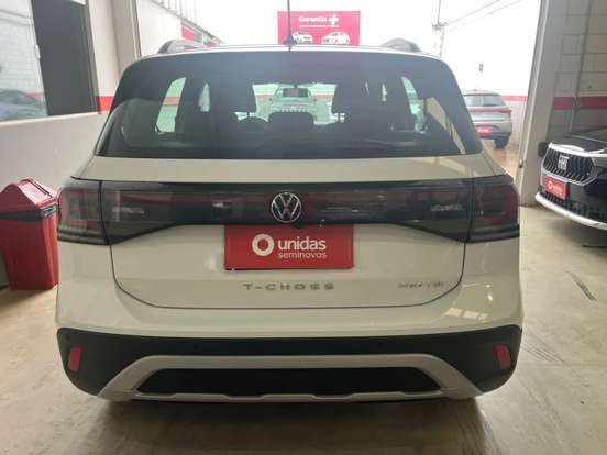 VOLKSWAGEN-T-CROSS-2025