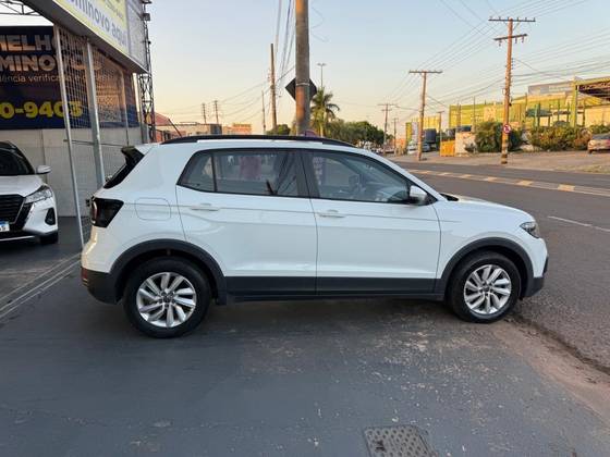 VOLKSWAGEN T-CROSS 1.0 200 TSI TOTAL FLEX AUTOMÁTICO