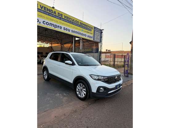 VOLKSWAGEN-T-CROSS-2024