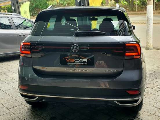 VOLKSWAGEN-T-CROSS-1.0 200 TSI TOTAL FLEX COMFORTLINE AUTOMÁTICO VOLKSWAGEN-T-CROSS-2022