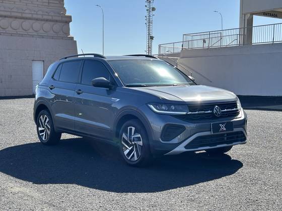 VOLKSWAGEN T-CROSS 1.0 200 TSI TOTAL FLEX COMFORTLINE AUTOMÁTICO
