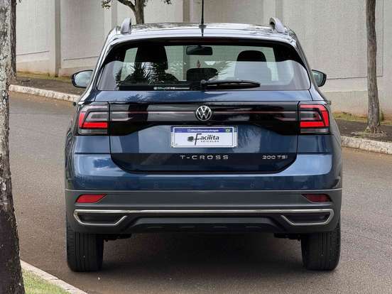 VOLKSWAGEN-T-CROSS-2023