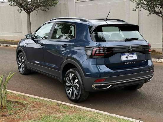 VOLKSWAGEN-T-CROSS-2023