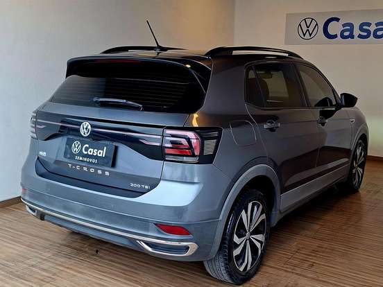 VOLKSWAGEN-T-CROSS-1.0 200 TSI TOTAL FLEX COMFORTLINE AUTOMÁTICO VOLKSWAGEN-T-CROSS-2020