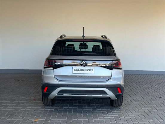 VOLKSWAGEN-T-CROSS-2024
