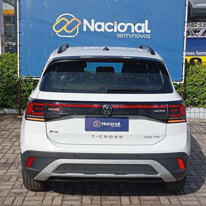 VOLKSWAGEN-T-CROSS-2024