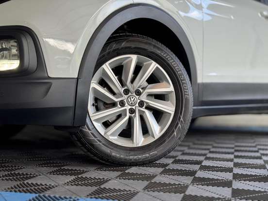 VOLKSWAGEN-T-CROSS-1.0 200 TSI TOTAL FLEX MANUAL VOLKSWAGEN-T-CROSS-2019