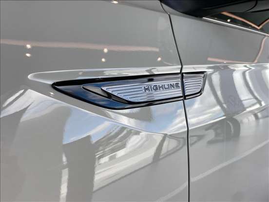 VOLKSWAGEN-T-CROSS-2026