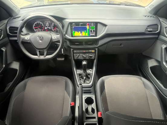 VOLKSWAGEN-T-CROSS-2022