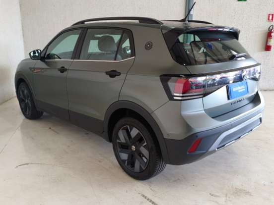VOLKSWAGEN-T-CROSS-2025