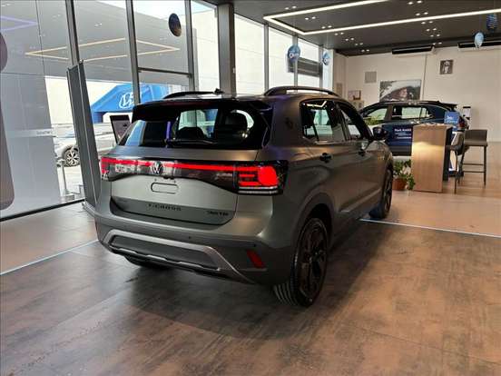 VOLKSWAGEN-T-CROSS-1.4 250 TSI TOTAL FLEX EXTREME AUTOMÁTICO VOLKSWAGEN-T-CROSS-2025