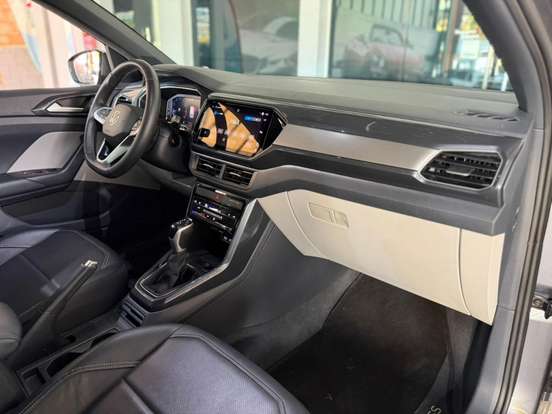 VOLKSWAGEN-T-CROSS-1.4 250 TSI TOTAL FLEX HIGHLINE AUTOMÁTICO VOLKSWAGEN-T-CROSS-2023