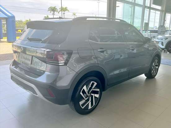 VOLKSWAGEN-T-CROSS-2024