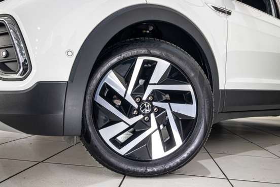 VOLKSWAGEN-T-CROSS-1.4 250 TSI TOTAL FLEX HIGHLINE AUTOMÁTICO VOLKSWAGEN-T-CROSS-2025