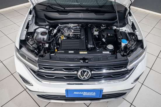 VOLKSWAGEN-T-CROSS-2025