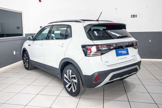 VOLKSWAGEN-T-CROSS-1.4 250 TSI TOTAL FLEX HIGHLINE AUTOMÁTICO VOLKSWAGEN-T-CROSS-2025
