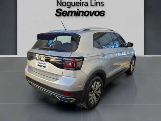 VOLKSWAGEN-T-CROSS-2019