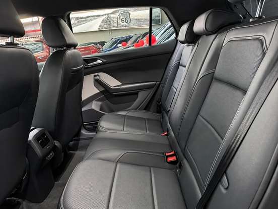 VOLKSWAGEN-T-CROSS-1.4 250 TSI TOTAL FLEX HIGHLINE AUTOMÁTICO VOLKSWAGEN-T-CROSS-2023