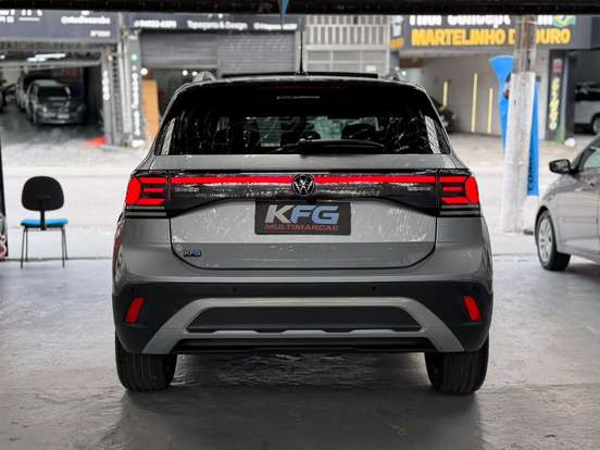 VOLKSWAGEN-T-CROSS-2025