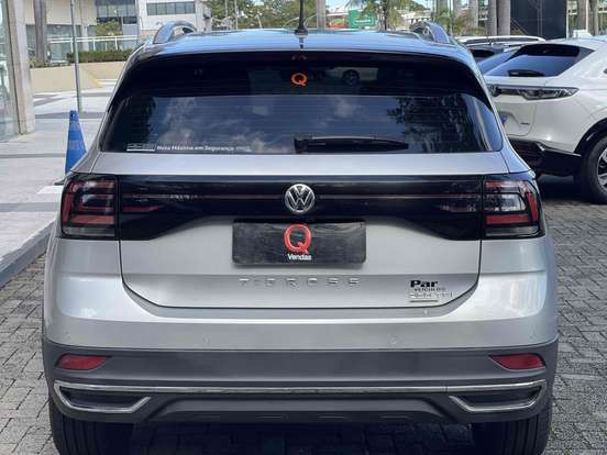VOLKSWAGEN-T-CROSS-2019