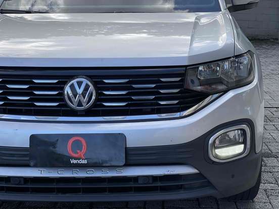 VOLKSWAGEN-T-CROSS-2019